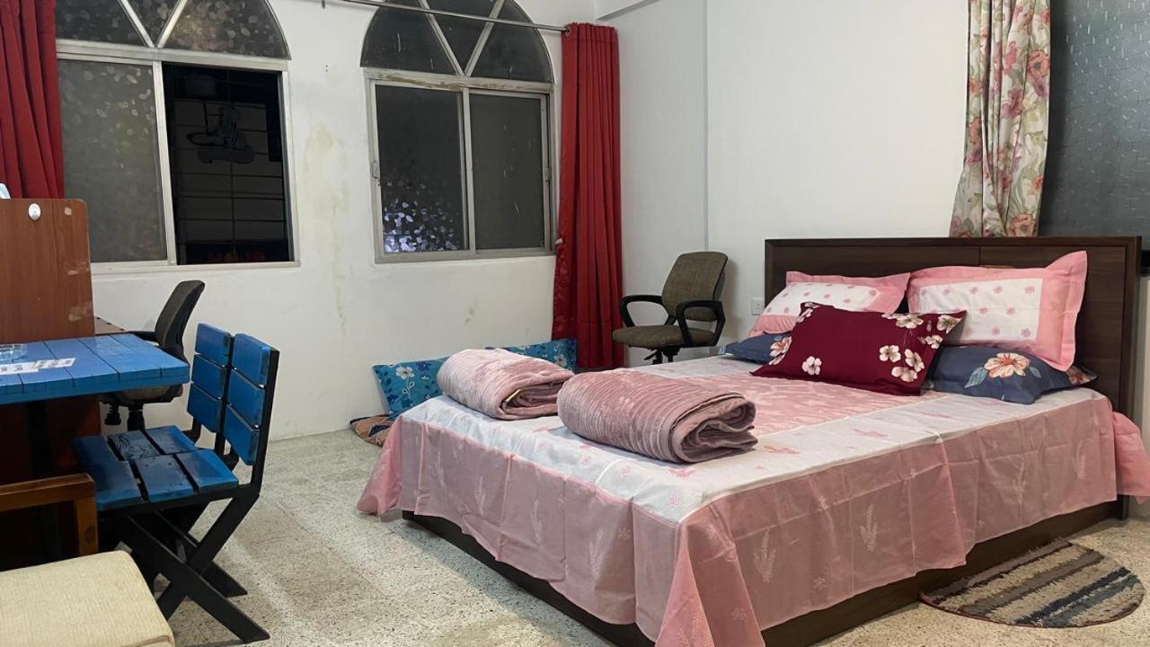 Serene Living 浦那 外观 照片
